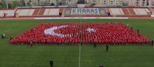  Kahramanmaraş'ta diş fırçalama rekoru 